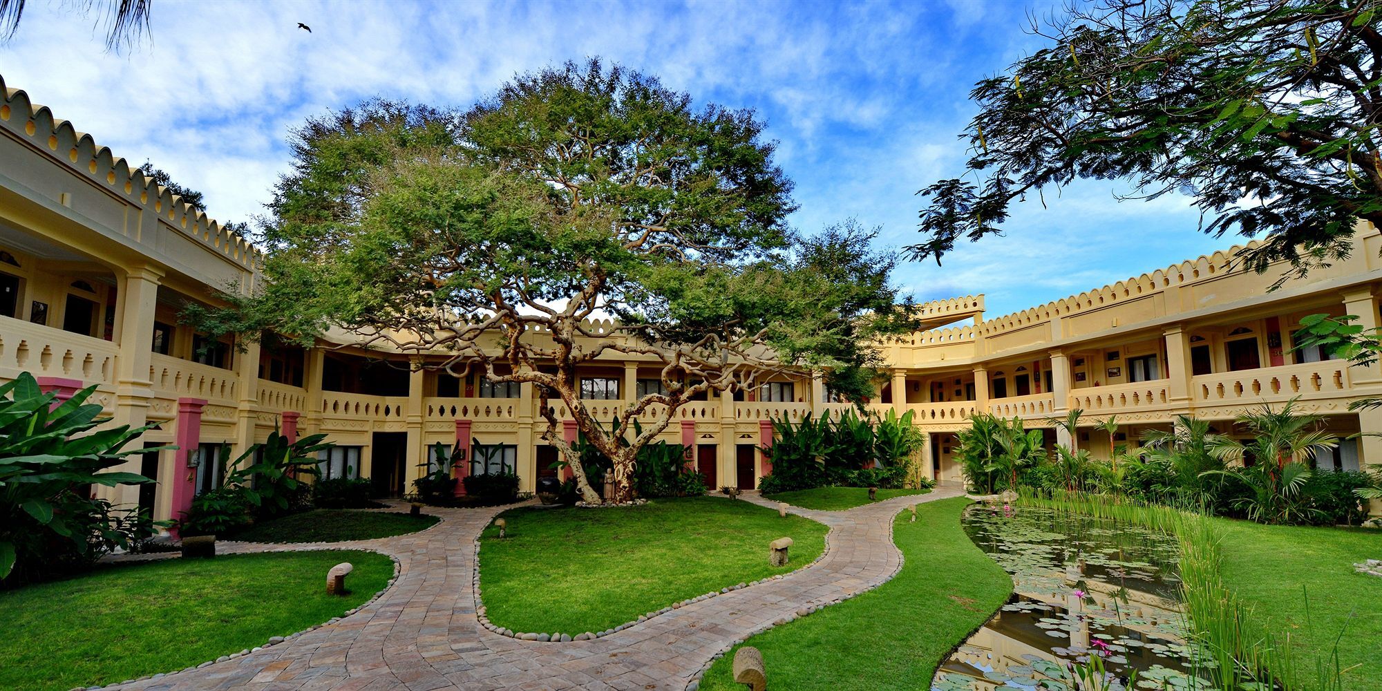 Areindmar Hotel Bagan Exterior photo